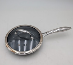 HexClad 8″ FRYING PAN with LID 8-Inch 8 Hybrid Non-Stick – Used