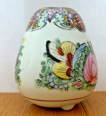 Chinese Nian Qian Zhi Long Miniature Hand Painted Small Porcelain Vase 3″