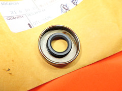 Stihl FS36 FS40 FS44 FC44 Housing Oil Seal, 9633-003-9985 Genuine Stihl