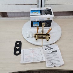 NOS JAMECO BS906G Decorative Bathroom Faucet 24K Gold Finish Oak Handles