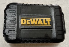 2 New Dewalt 20V Volt Max DCB240 4.0Ah Lithium Ion Batteries Li-ion DCB240-2