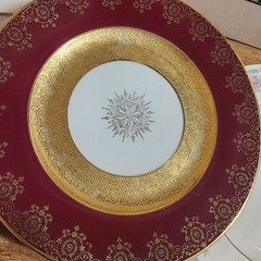 Mismatched Fine China Dinner Plates Gold Rims 10.25-11″ Florals Porcelain Eclect