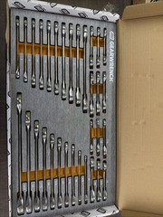 GEARWRENCH SAE/MM Std and Stubby Combination Ratcheting Wrench Set 32 Pc EVA