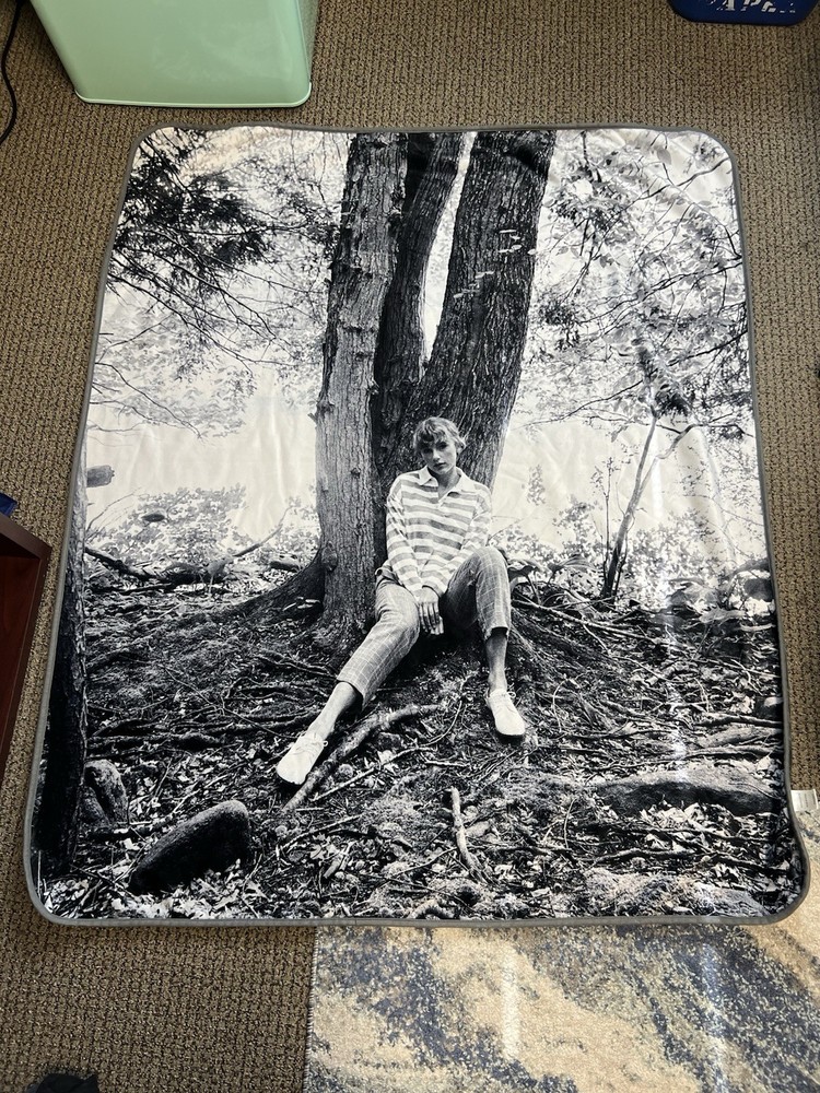 Taylor Swift Folklore 2020 Capital One Exclusive Blanket