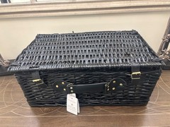 Williams-Sonoma Honeycomb Picnic Basket-READ