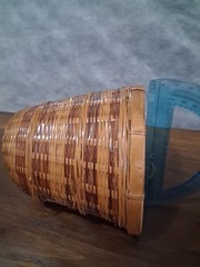 Small Round Wicker Basket Brown Handmade With Handle Indoor Less Than 10 in