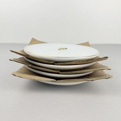 Williams Sonoma Honeycomb Embossed Appetizer Plates Set Of 4 White Gold