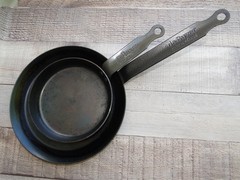 De Buyer Carbon Steel Crepe 7 7/8″ and Egg Pan 5 5/8″ Marked Mineral B France