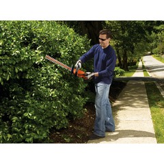 BLACK+DECKER 20V MAX* Cordless Hedge Trimmer, 22-Inch – LHT2220