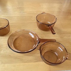 Corning ware Visions Amber Glass 5-Piece Saucepan Set Gas/Electric 1.5L no lid