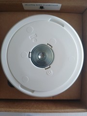 Airthings 2930 Wave Plus-Radon & Air Quality Monitor, Battery Powered (CO2, VOC)