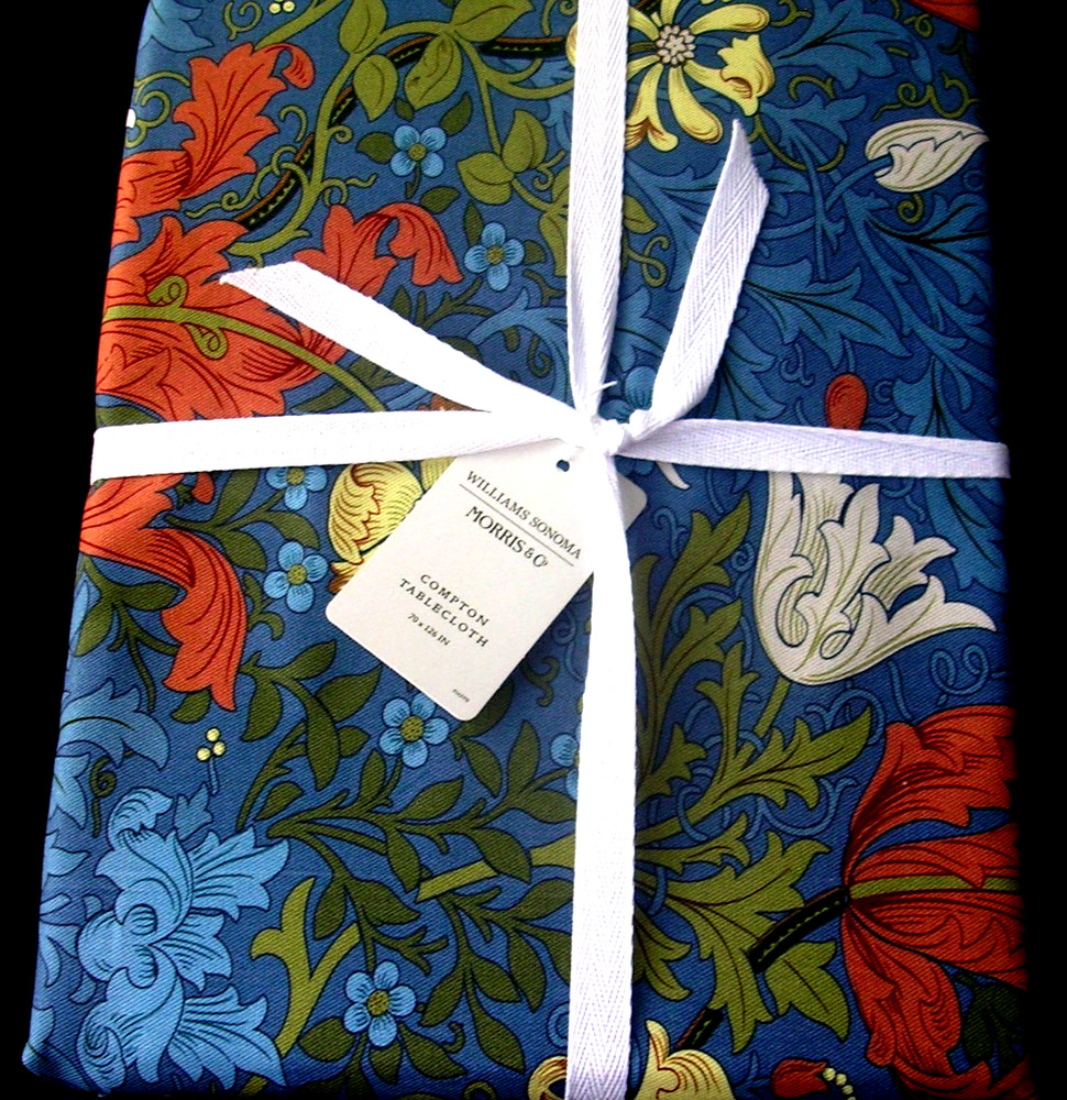 WILLIAMS SONOMA MORRIS & CO COMPTON TABLECLOTH 100% COTTON 70 X 126 INCHES N/WTG