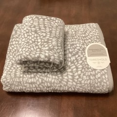 Performance Plus Bath Towel Hand Towel NEW Gray Geo Threshold™ 100% Cotton Set 2