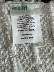 White Shag Rug 17”x24” New Shaggy Cotton Chindi Mat Soft Textured Bath Any Room