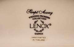 LENOX Fine China Wedding Promises SWEPT AWAY 9 1/2″h Cake Topper