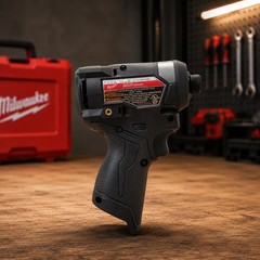 Milwaukee M12 Fuel 1/4in Hex Impact Driver – Red (3453-20)
