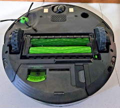 iRobot Roomba j7+ Self-Emptying Vacuum Cleaning Robot – only used two times!!