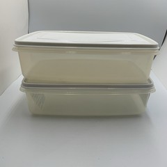 Vintage Rubbermaid 17 Cup Rectangle Servin Savers Set of 2 – 1 NOS