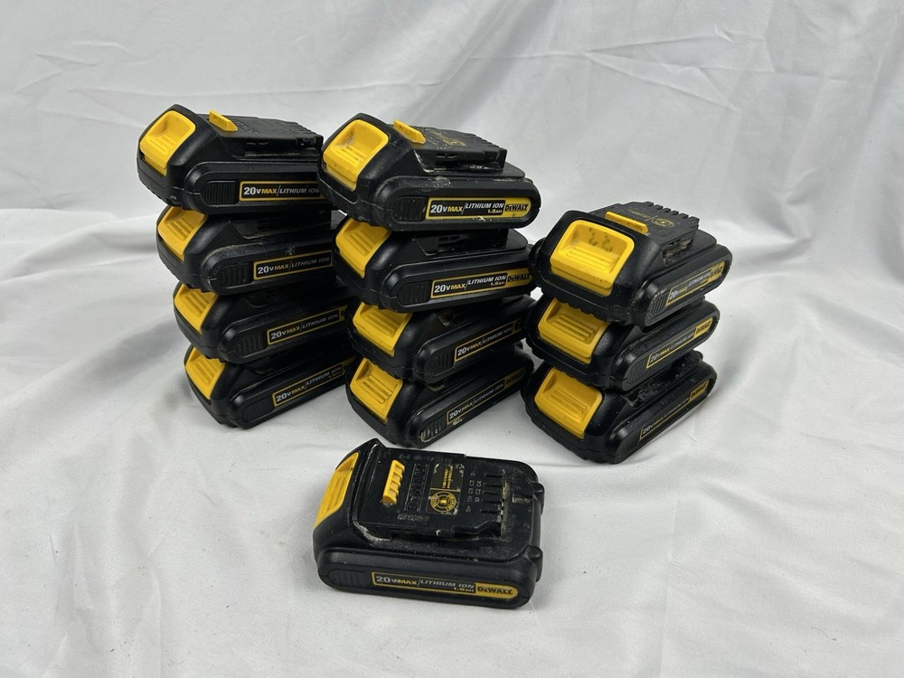 Dewalt DCB201 20V Max Batteries 1.5Ah Lithium Ion Li-Ion Genuine 1 Per Order!!!!
