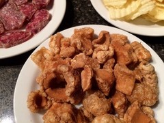 Mac’s pork cracklins/chicharrones caseros fried out pork fat 8 oz X 6 Trays= 3Lb