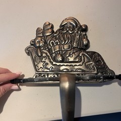 Grandeur Noel Cast Iron Silver Christmas Stocking Hanger Santa In Sleigh
