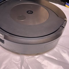 Roomba Combo J9+ RCA-Y1 Complete Unit Minus Bin Only 22 Hours Use Tested Working
