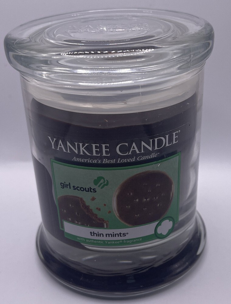 Yankee Candle Girl Scouts Thin Mints 8oz. Candle Single Wick Never Burned