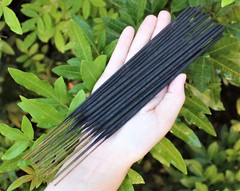 Hem Incense: Pack of 20 Sticks. CRAZY SALE OFFER – BUY 4 GET 4 FREE!