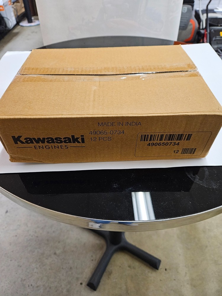 12 Pack Kawasaki OEM 49065-0734 Oil Filter
