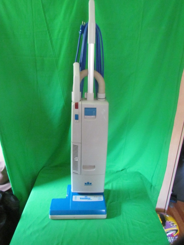 Windsor Versamatic Plus VSP-14 Commercial Upright Vacuum Cleaner Please Read