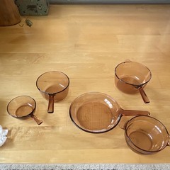 Corning ware Visions Amber Glass 5-Piece Saucepan Set Gas/Electric 1.5L no lid