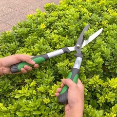 20 Inch Garden Hedge Shears Green and Black Landscape Trimming Scissor