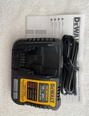 New Dewalt DCB1104 4-Amp 12V / 20V / 60V Li-ion120V AC Battery Charger