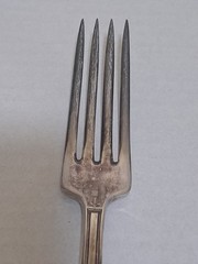 1847 Rogers Bros ANNIVERSARY International Silver Plate Flatware 4 Dinner Forks