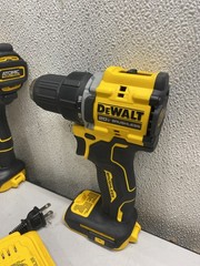 DEWALT DCK225D2R 20V MAX ATOMIC 1/2 in. Drill Driver and 1/4 in. Impact Driver