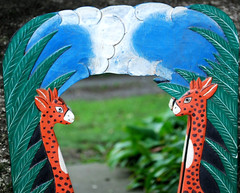 Vtg Hand Carved Painted WOOD MIRROR Jungle Giraffes 18.5″ Orange Green Blk BALI
