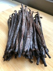 Tahitian Bourbon Vanilla Beans Grade B, Whole Beans for Baking and Extract