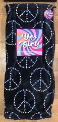 Yes Girl Peace Sign with Hearts Plush Throw Blanket 50”x60”