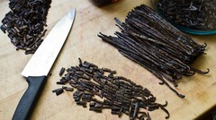 Gourmet Vanilla Bean Paste for Baking & Cooking Madagascar Bourbon w/ Real Seeds