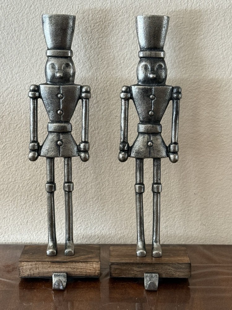 NEW Set of 2 Metal Iron Silver Soldier Stocking Holders 15″