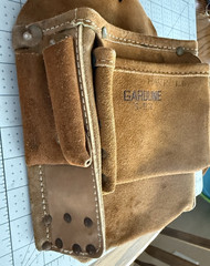 GARDLINE S-123R Tool belt carpenter Leather holder AS SHOWN, SEE REMARKS