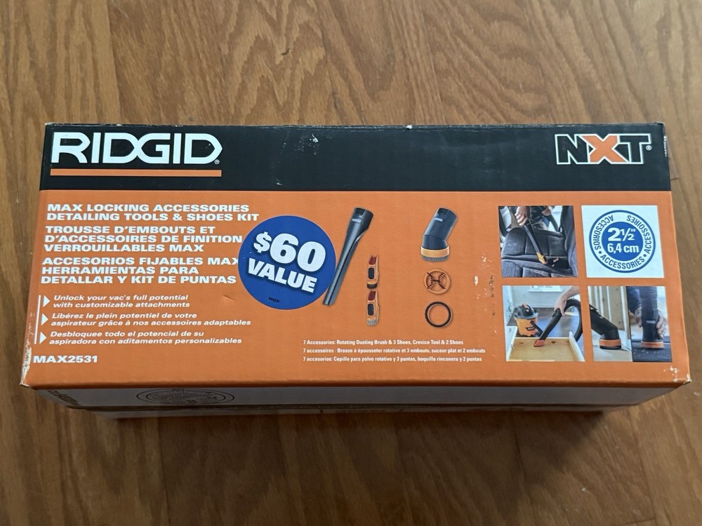 RIDGID 2 1/2” NXT Max Crevice Tool & Dusting Brush for Wet/Dry Vacs MAX2531