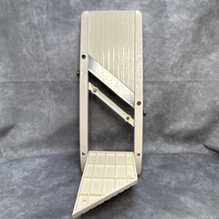 Benriner Mandoline Slicer Beige 95mm Made In Japan