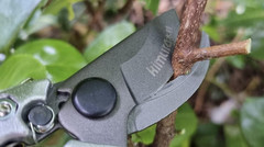 ® 8″ Pro Bypass Pruning Shears, Heavy Duty Japanese SK5 Steel Blades, 1 Inch Cut