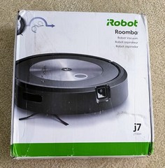 iRobot Roomba j7 (7150) Wi-Fi Connected Robot Vacuum