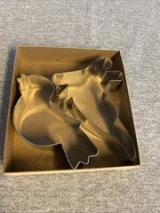 Rare Lot Of 2 New Blue Bird And Girl Scouts Club Metal Cookie Cutters In Box
