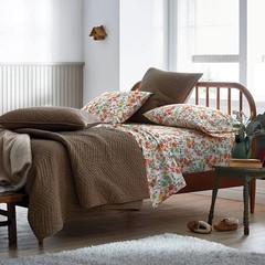 The Company Store Voile Quilt Lightweight 100% Cotton Coverlet brand New