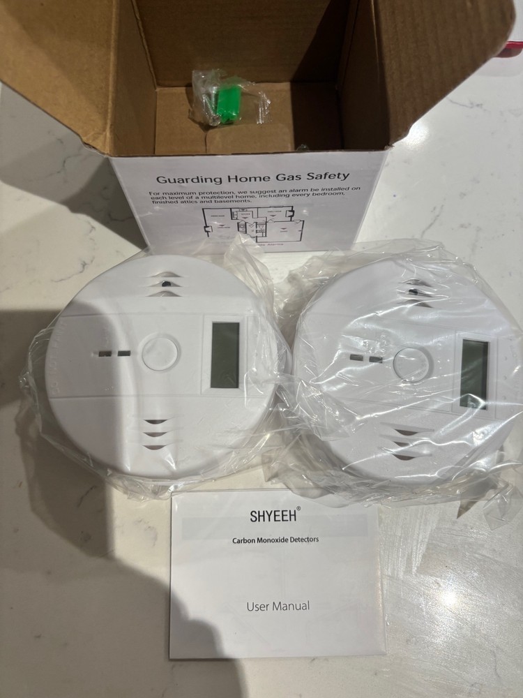 Shyeeh Guarding Home Gas Safety Carbon Monoxide Detector 2 packs NIB