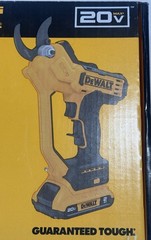 Dewalt DCPR320D1 1.5 20v Max Cordless Pruner W/ Battery and Charger New!!