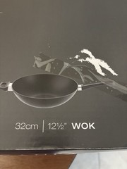 Scanpan Classic 12.5 in. Wok Cookware Pan Black Edition In Box